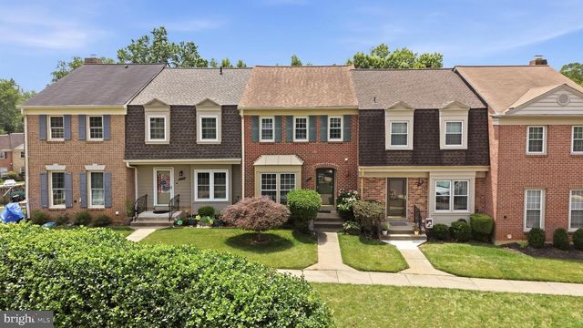 9937 WHITEWATER DR, Burke, VA 22015