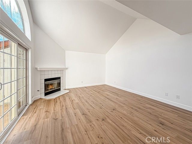 206 Camino Cortina, Camarillo, CA 93010