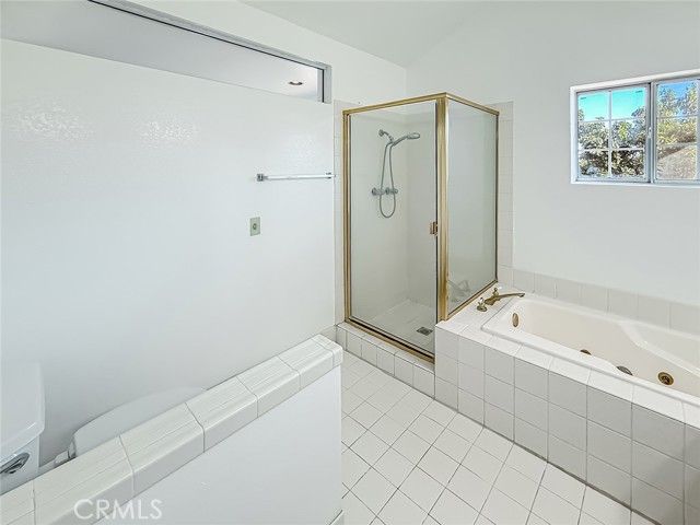 206 Camino Cortina, Camarillo, CA 93010