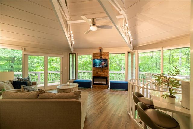 40 Treetopper Lane, Jasper, GA 30143