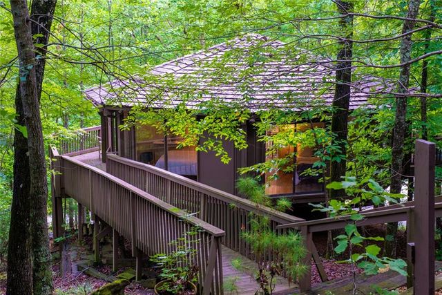 40 Treetopper Lane, Jasper, GA 30143