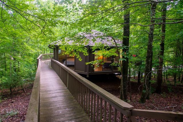 40 Treetopper Lane, Jasper, GA 30143