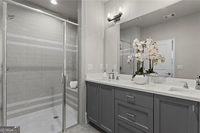 3435 Landen Pine Court NE, Atlanta, GA 30305
