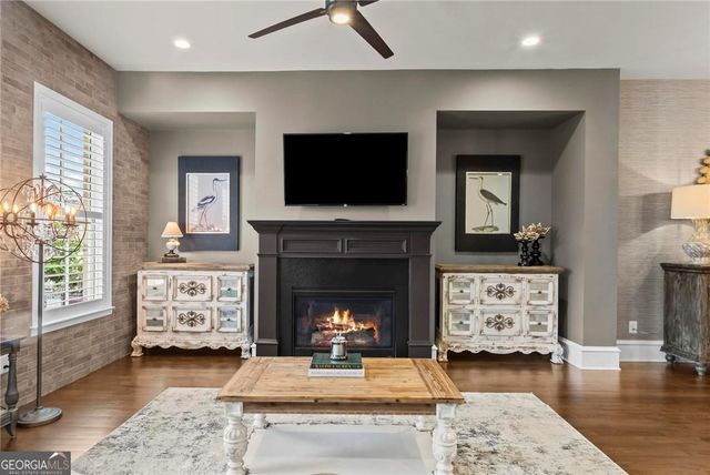 3435 Landen Pine Court NE, Atlanta, GA 30305