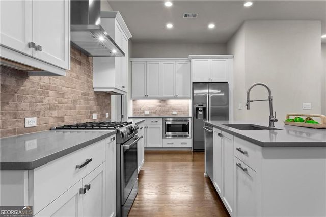 3435 Landen Pine Court NE, Atlanta, GA 30305