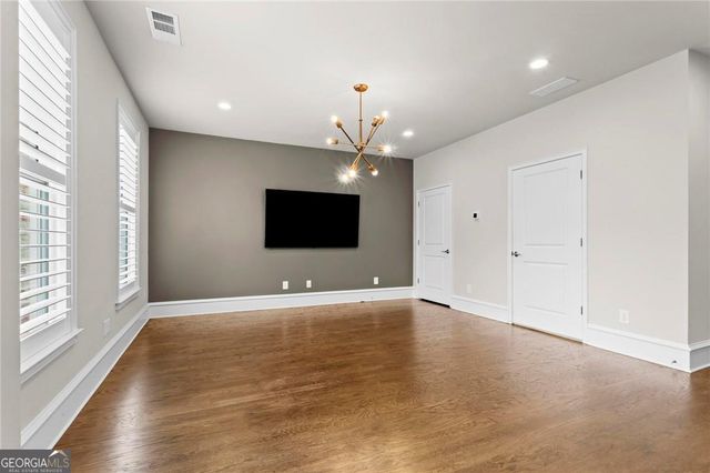 3435 Landen Pine Court NE, Atlanta, GA 30305