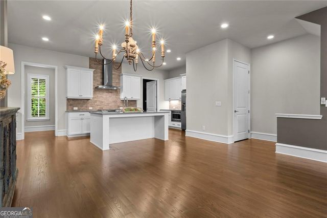 3435 Landen Pine Court NE, Atlanta, GA 30305