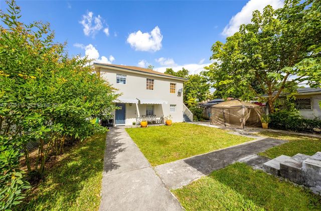 3269 SW 23rd Ter, Miami, FL 33145