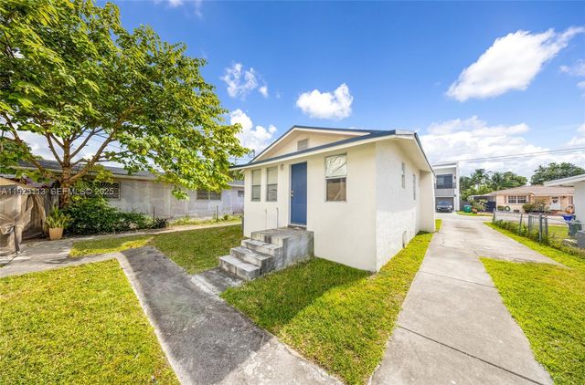 3269 SW 23rd Ter, Miami, FL 33145