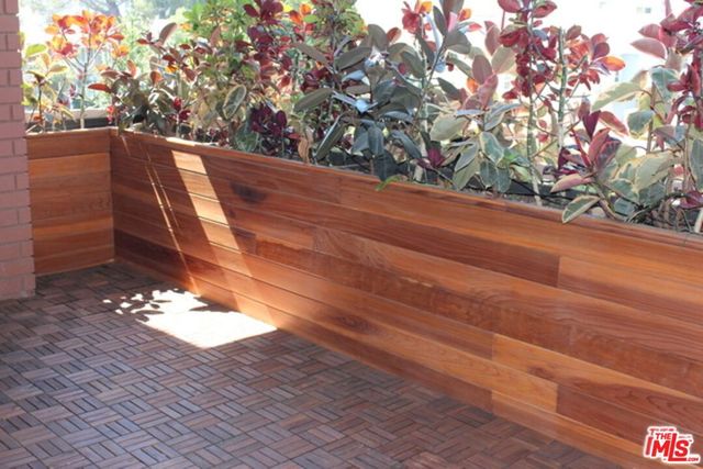 11044 OPHIR Drive 401, Los Angeles, CA 90024