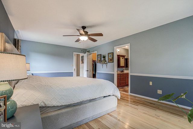 17 NOTTINGHAM DR, West Grove, PA 19390