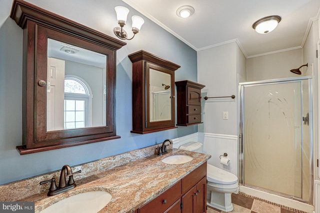 17 NOTTINGHAM DR, West Grove, PA 19390