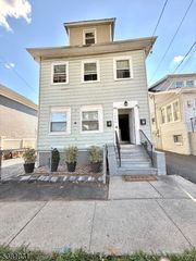 1204 Warren St, Roselle Boro, NJ 07203