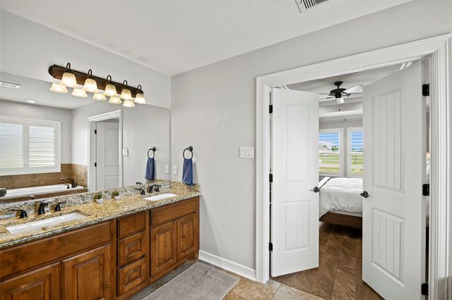 5649 Pioneer Trail, Sealy, TX 77474