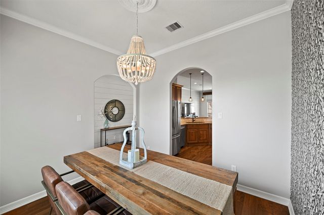 5649 Pioneer Trail, Sealy, TX 77474