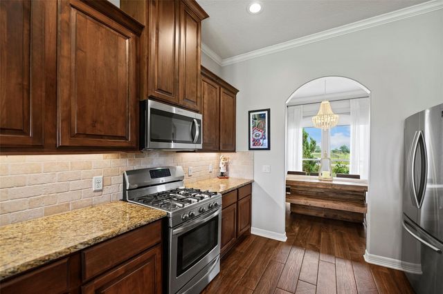 5649 Pioneer Trail, Sealy, TX 77474