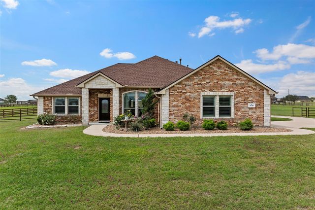 5649 Pioneer Trail, Sealy, TX 77474
