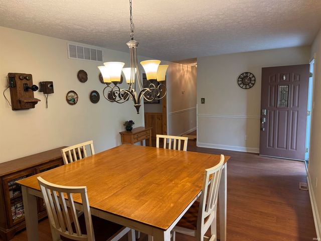 4310 W Lost Mans Lane, Bloomington, IN 47404