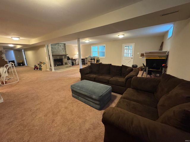 4310 W Lost Mans Lane, Bloomington, IN 47404