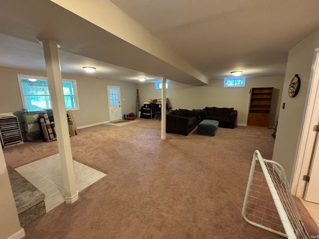 4310 W Lost Mans Lane, Bloomington, IN 47404