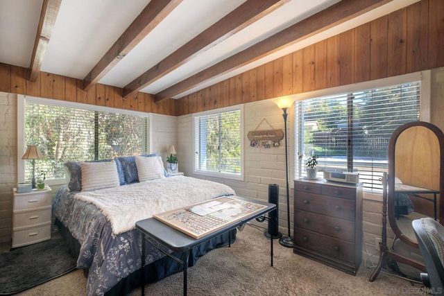 820 Birch Avenue, Escondido, CA 92027