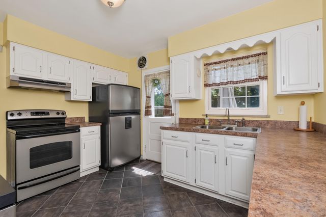 4 Nelson Court, Latonia, KY 41015