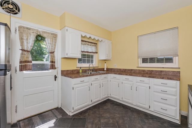 4 Nelson Court, Latonia, KY 41015