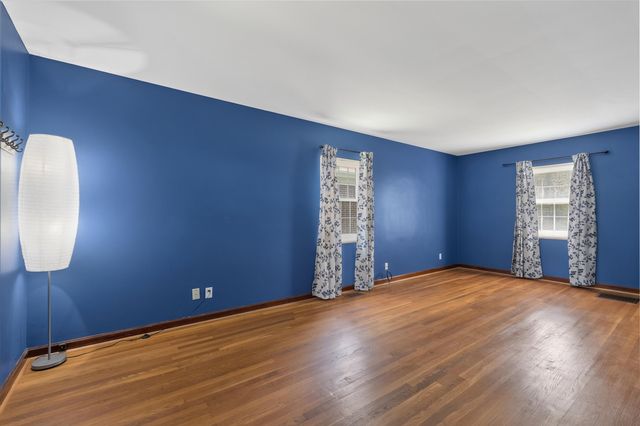 4 Nelson Court, Latonia, KY 41015