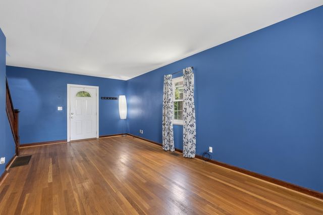 4 Nelson Court, Latonia, KY 41015