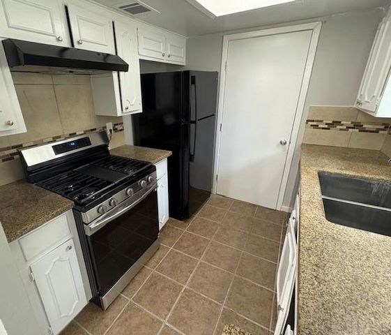 12127 Rhinebeck Drive, Houston, TX 77089