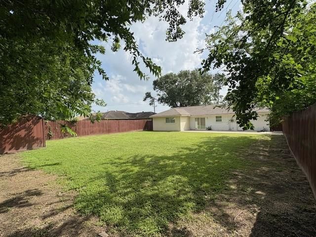12127 Rhinebeck Drive, Houston, TX 77089