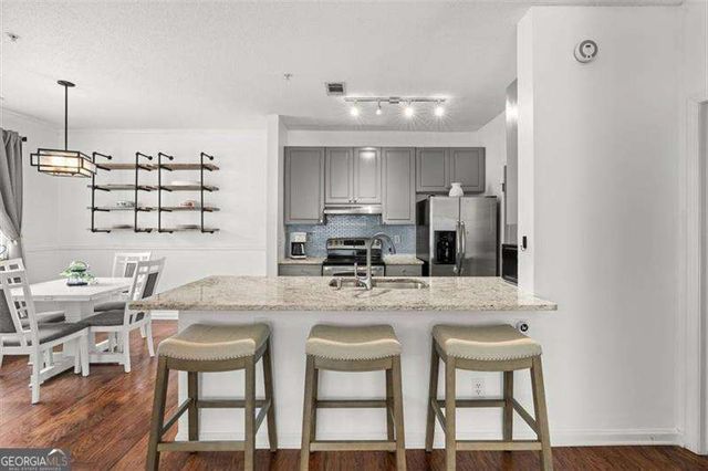 7104 Woodland Lane, Alpharetta, GA 30009