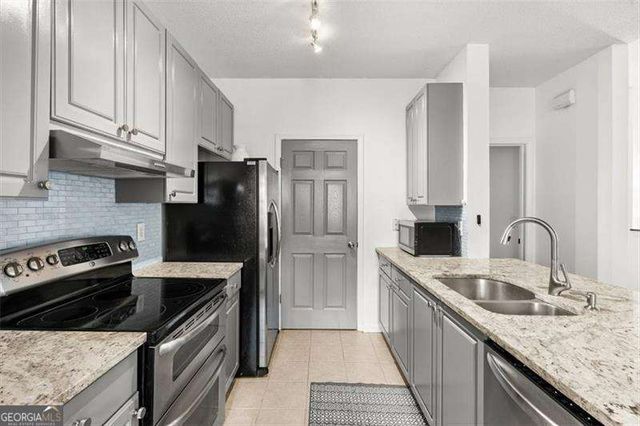 7104 Woodland Lane, Alpharetta, GA 30009