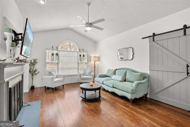 7104 Woodland Lane, Alpharetta, GA 30009