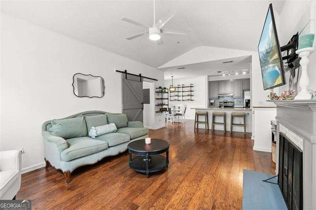 7104 Woodland Lane, Alpharetta, GA 30009