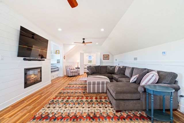 714 Bethel Road, Waxahachie, TX 75167