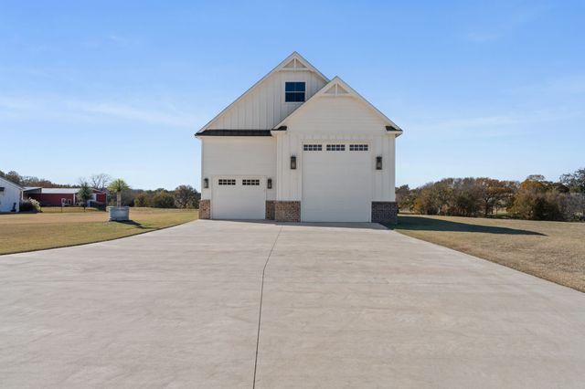 714 Bethel Road, Waxahachie, TX 75167