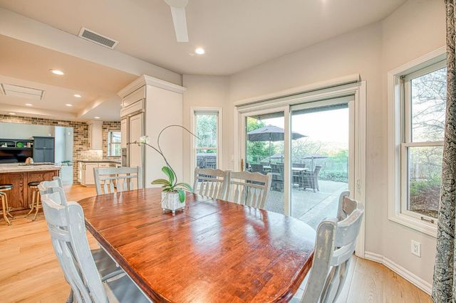 16115 Deer Path Lane, Clovis, CA 93619