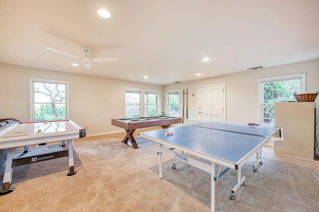 16115 Deer Path Lane, Clovis, CA 93619