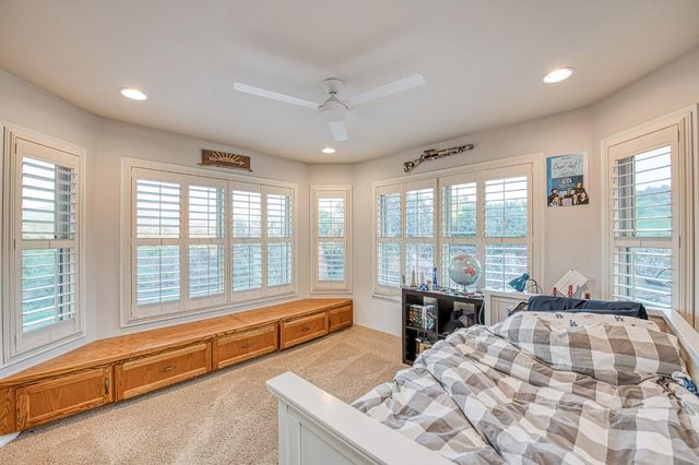 16115 Deer Path Lane, Clovis, CA 93619