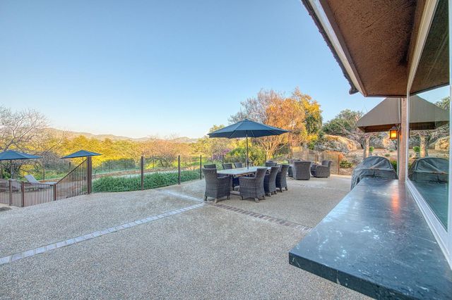 16115 Deer Path Lane, Clovis, CA 93619