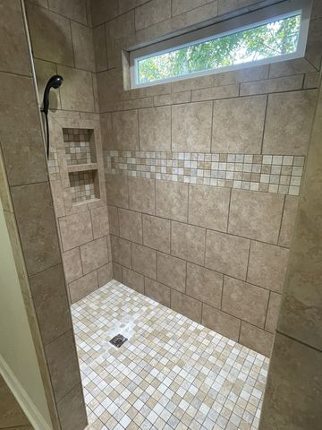 104 Peacock St, Bell Buckle, TN 37020