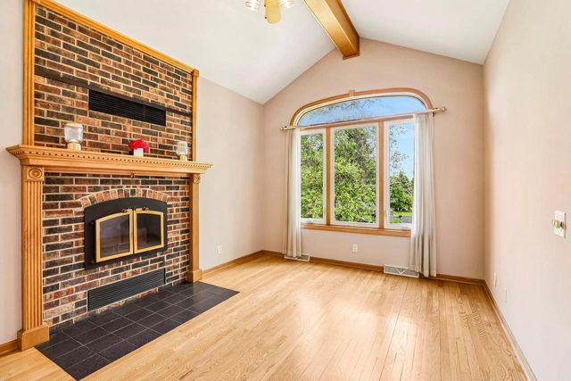 3115 Hawks Haven Trail, Deforest, WI 53532