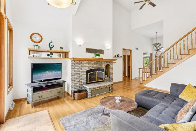 3115 Hawks Haven Trail, Deforest, WI 53532