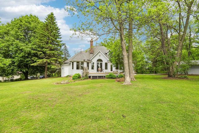 3115 Hawks Haven Trail, Deforest, WI 53532