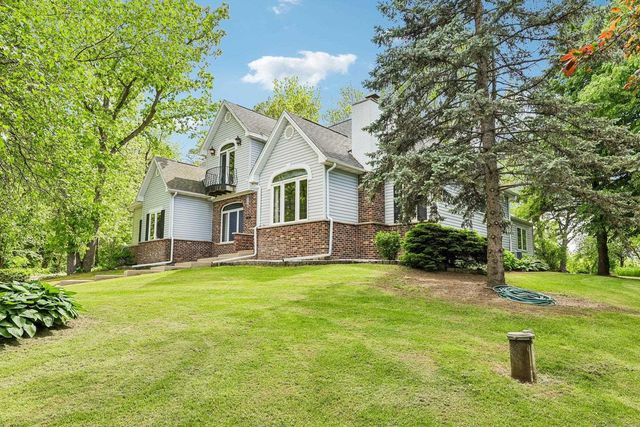 3115 Hawks Haven Trail, Deforest, WI 53532