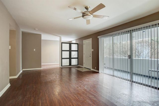 513 S Post Oak Lane 5206, Houston, TX 77056