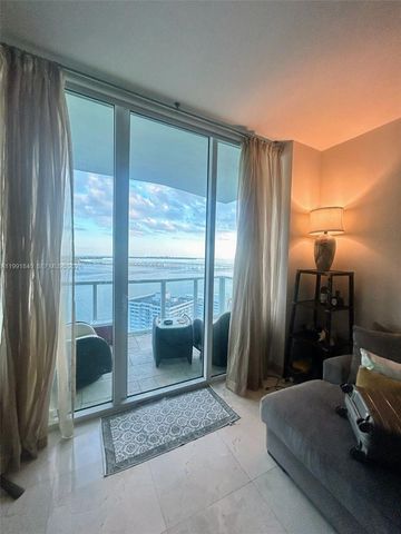 218 SE 14th St TS303, Miami, FL 33131