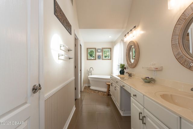 5 Canterbury Woods, Ormond Beach, FL 32174