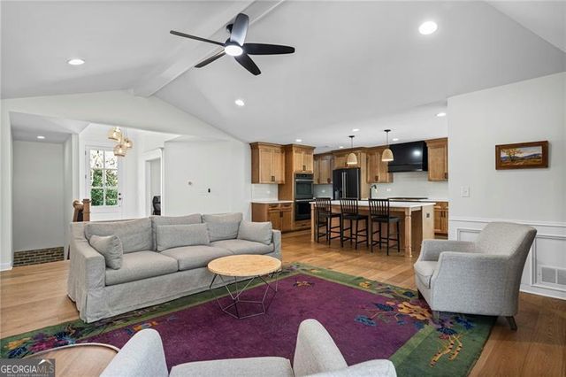 1275 Oakhaven Drive, Roswell, GA 30075